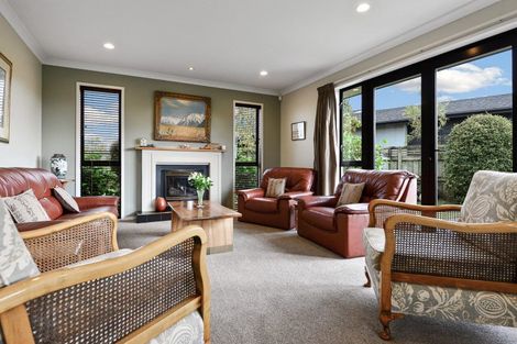 Photo of property in 12 Peninsula Point, Huntington, Hamilton, 3210