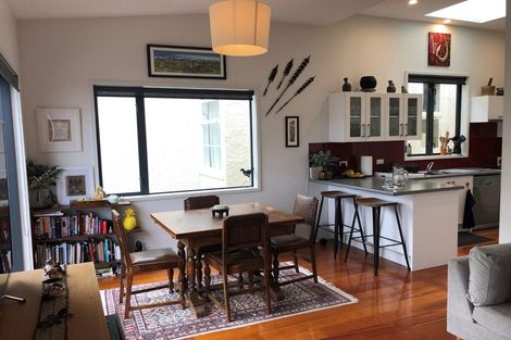 Photo of property in 28 Hiropi Street, Newtown, Wellington, 6021