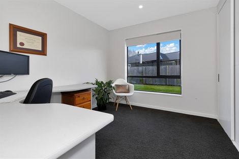 Photo of property in 12 Springbrook Close, Rangiora, 7400