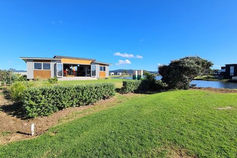 Photo of property in 107 Mahoe Place, Matarangi, Whitianga, 3592