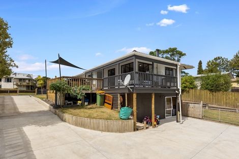 Photo of property in 11 Riley Place, Fitzroy, Hamilton, 3206