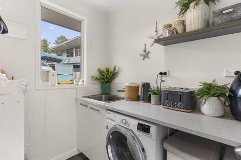 Photo of property in 11 Sun Valley, Hatfields Beach, Orewa, 0931