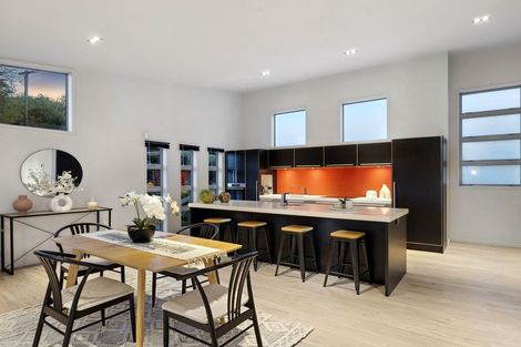 Photo of property in 50 Shandon Road, Vauxhall, Dunedin, 9013