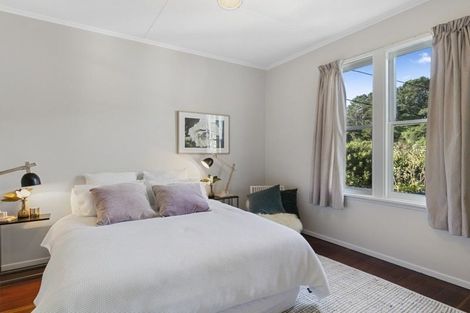 Photo of property in 56 Edinburgh Terrace, Berhampore, Wellington, 6023