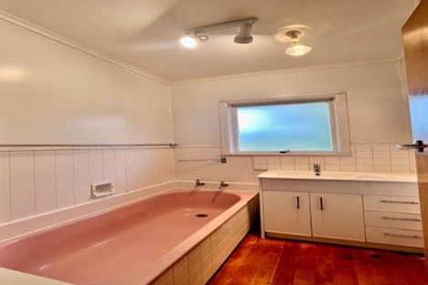 Photo of property in 48 Felton Mathew Avenue, Saint Johns, Auckland, 1072