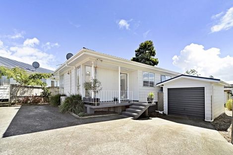 Photo of property in 12a Hinton Place, Weymouth, Auckland, 2103