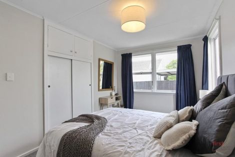 Photo of property in 396 Mairehau Road, Parklands, Christchurch, 8083