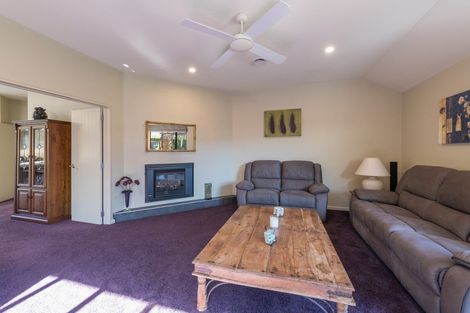 Photo of property in 7 Covent Drive, Stoke, Nelson, 7011