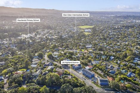 Photo of property in 2a Highland Avenue, Titirangi, Auckland, 0604