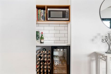 Photo of property in 73 Rob Roy Lane, Wanaka, 9305