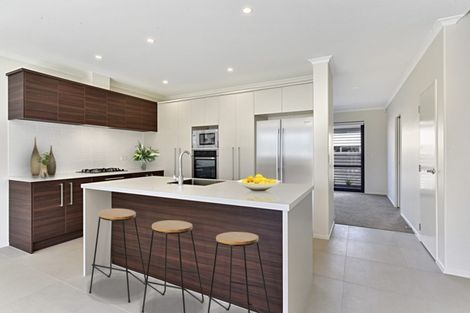 Photo of property in 47 Eugenia Rise, Totara Heights, Auckland, 2105