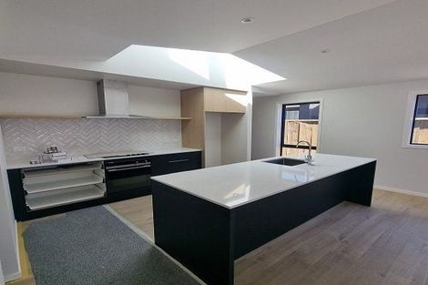 Photo of property in 34 Cheviot Street, Jacks Point, 9371