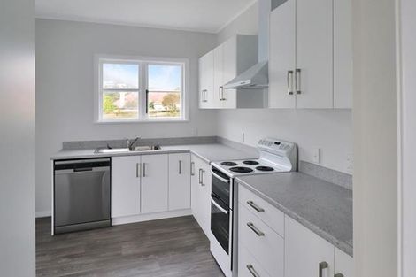 Photo of property in 26 Naenae Road, Naenae, Lower Hutt, 5011