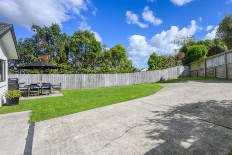 Photo of property in 11 Jordan Way, Kelvin Grove, Palmerston North, 4414