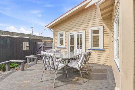 Photo of property in 64 Liverpool Street, Whanganui, 4500