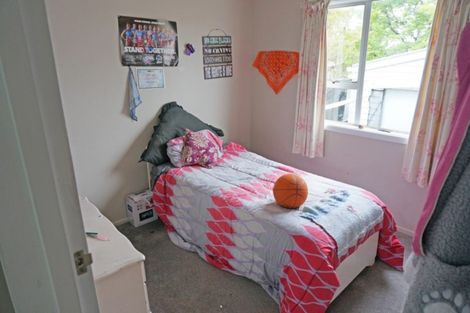 Photo of property in 12 O'byrne Street, Waikiwi, Invercargill, 9810