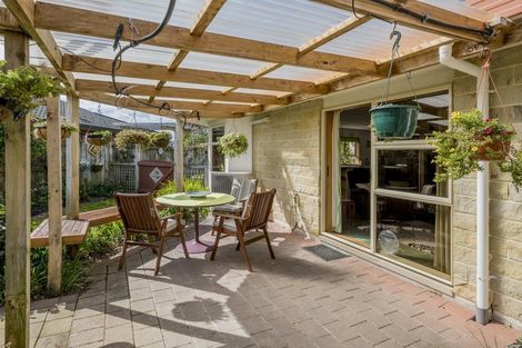 Photo of property in 10 Gimblett Court, Levin, 5510