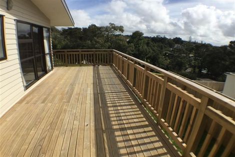 Photo of property in 213b Golf Road, Titirangi, Auckland, 0604