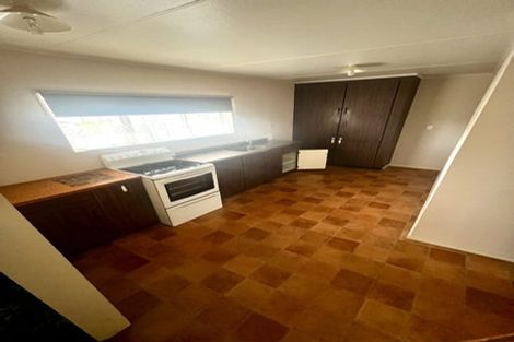 Photo of property in 11 Bethel Court, Milson, Palmerston North, 4414