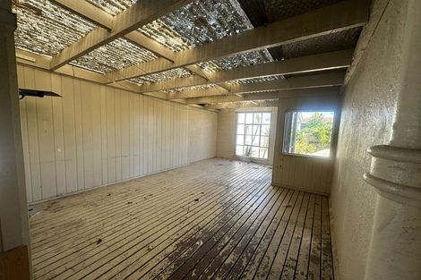 Photo of property in 12 South Belt, Solway, Masterton, 5810