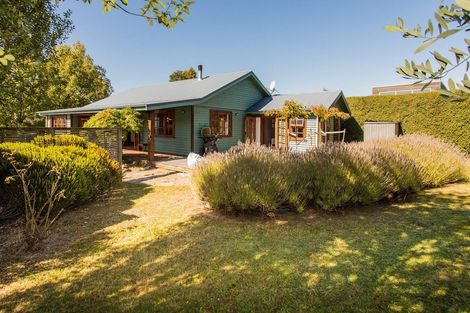 Photo of property in 11b Kings Drive, Wanaka, 9305