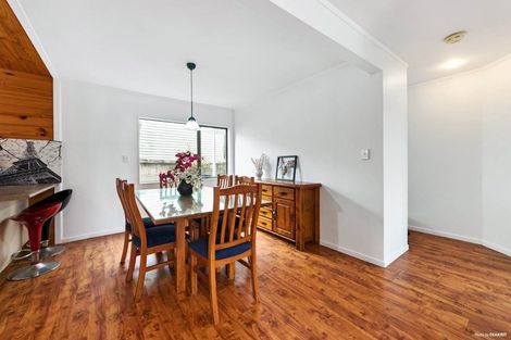 Photo of property in 1/10 Thomas Rea Place, Te Atatu South, Auckland, 0610