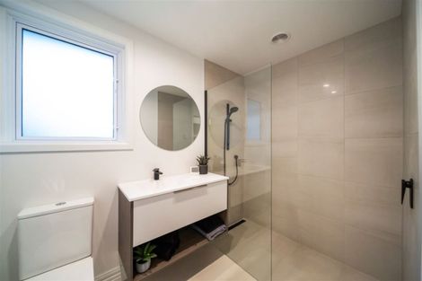 Photo of property in 273 South Road, Hawera, 4610