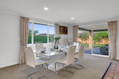 Photo of property in 13 Roy Hilton Drive, Flagstaff, Hamilton, 3210