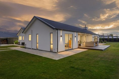 Photo of property in 6 Perendale Place, Kirwee, 7571