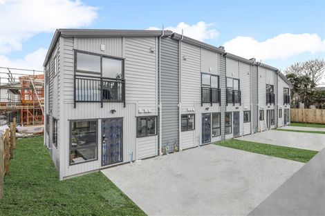 Photo of property in 13 Miles Avenue, Papatoetoe, Auckland, 2025