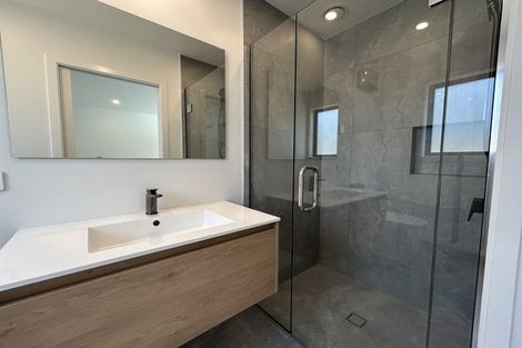 Photo of property in 63 Perendale Road, Jacks Point, 9371