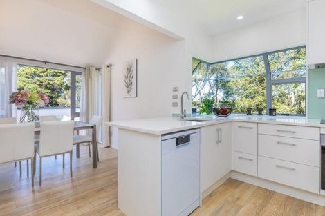 Photo of property in 1/57 James Evans Drive, Northcote, Auckland, 0627