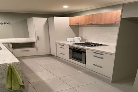 Photo of property in 43 Bruce Pulman Drive, Takanini, 2112