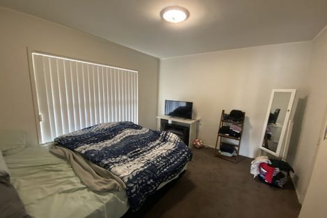 Photo of property in 2/78 Archers Road, Glenfield, Auckland, 0629