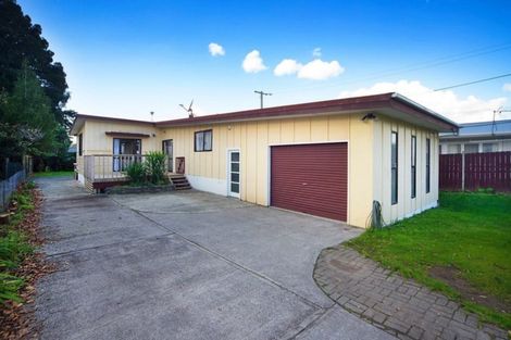 Photo of property in 21 Hillcrest Avenue, Hillcrest, Auckland, 0627