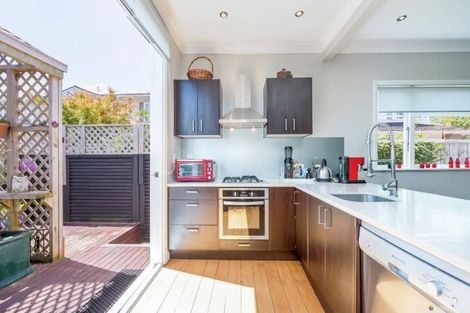 Photo of property in 27a Bauchop Road, Waterloo, Lower Hutt, 5011