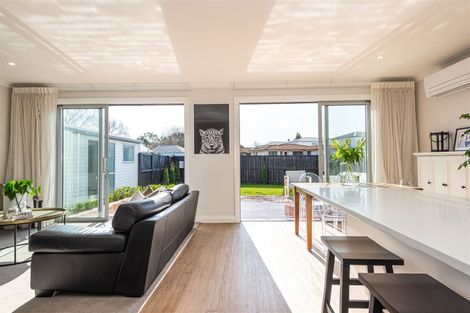 Photo of property in 134a Matsons Avenue, Papanui, Christchurch, 8053