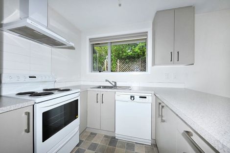 Photo of property in 2/73 Royal Park Drive, Parklands, Christchurch, 8083