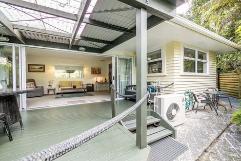 Photo of property in 55 Kings Road, Paihia, 0200