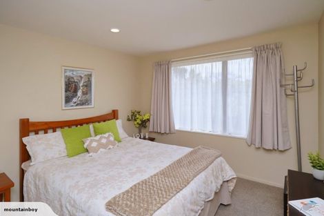 Photo of property in 36 Titirangi Crescent, Parklands, Christchurch, 8083