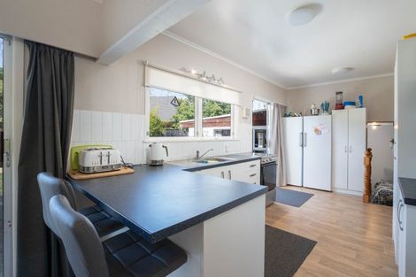 Photo of property in 27 Oregon Drive, Rainbow Point, Taupo, 3330