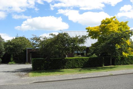 Photo of property in 18 Oakden Drive, Darfield, 7510