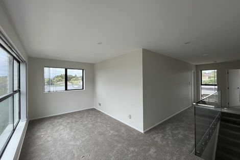Photo of property in 8 Sunnybrae Road, Hillcrest, Auckland, 0627