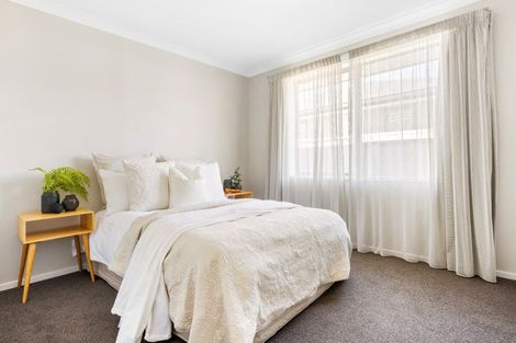 Photo of property in 98 Penetaka Heights, Pyes Pa, Tauranga, 3112