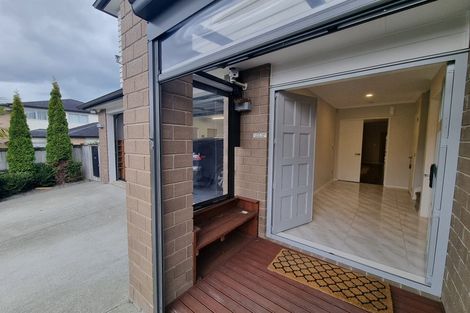 Photo of property in 4 Bruckless Drive, Flat Bush, Auckland, 2019