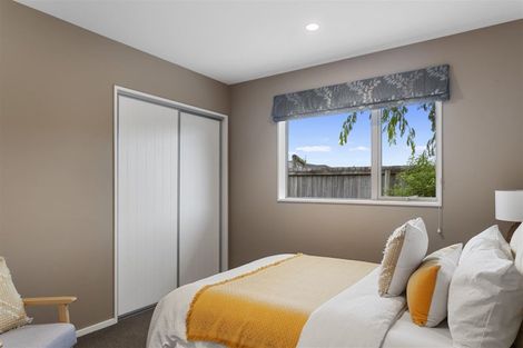 Photo of property in 4 Lowe Place, Rangiora, 7400