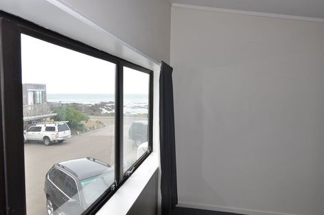 Photo of property in 8/408 The Esplanade, Island Bay, Wellington, 6023