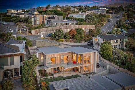 Photo of property in 24 Marama Crescent, Mount Pleasant, Christchurch, 8081