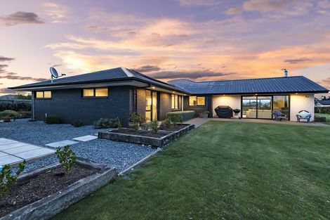 Photo of property in 9 Merino Crescent, Kirwee, 7571