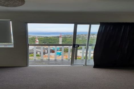 Photo of property in 46 Winston Street, Crofton Downs, Wellington, 6035